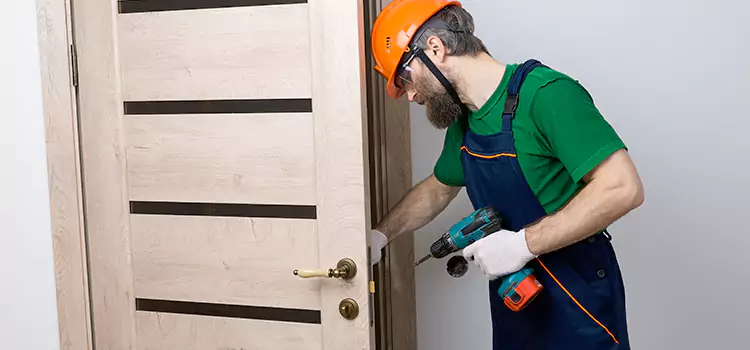 Replace Internal Door Handle with Lock Bryan